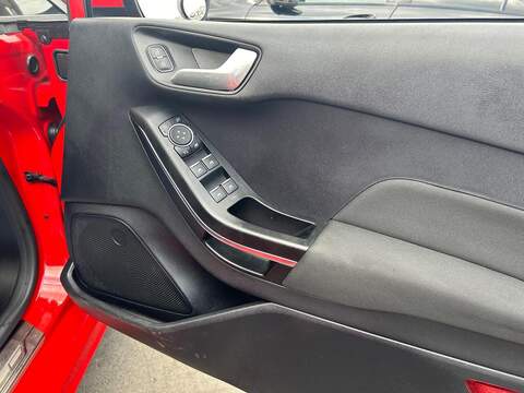 Ford Fiesta 1.0T EcoBoost ST-Line Edition Hatchback 5dr Petrol Manual Euro 6 (s/s) (95 ps) - U566