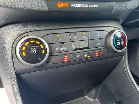 Ford Fiesta 1.0T EcoBoost ST-Line Edition Hatchback 5dr Petrol Manual Euro 6 (s/s) (95 ps) - U566