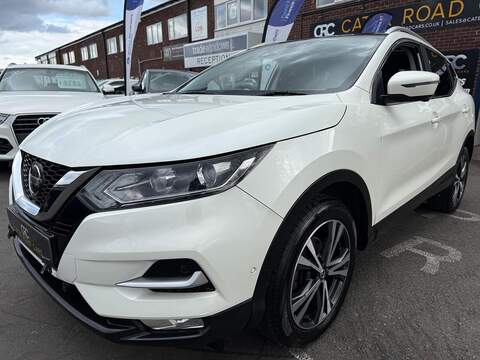 Nissan Qashqai 1.3 DIG-T N-Connecta SUV 5dr Petrol Manual Euro 6 (s/s) (140 ps) - U570