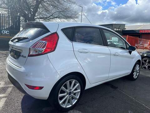 Ford Fiesta 1.0T EcoBoost Titanium Hatchback 5dr Petrol Manual Euro 6 (s/s) (100 ps) - U573