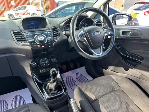 Ford Fiesta 1.0T EcoBoost Titanium Hatchback 5dr Petrol Manual Euro 6 (s/s) (100 ps) - U573
