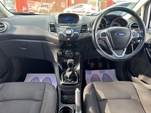 Ford Fiesta 1.0T EcoBoost Titanium Hatchback 5dr Petrol Manual Euro 6 (s/s) (100 ps) - U573