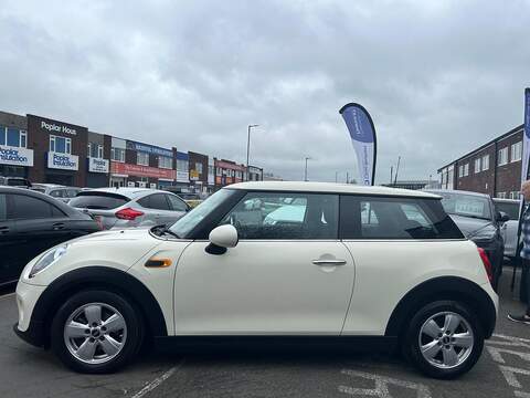 MINI Hatch 1.2 One Hatchback 3dr Petrol Manual Euro 6 (s/s) (102 ps) - U574