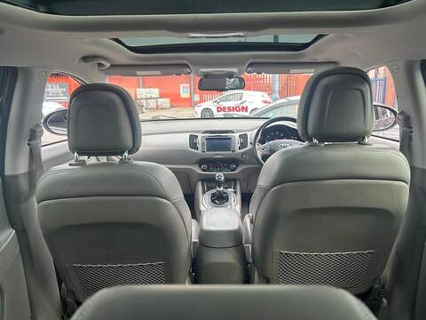 Kia Sportage 2.0 CRDi KX-4 SUV 5dr Diesel Manual AWD Euro 5 (181 bhp) - U579