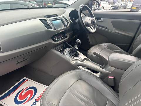Kia Sportage 2.0 CRDi KX-4 SUV 5dr Diesel Manual AWD Euro 5 (181 bhp) - U579