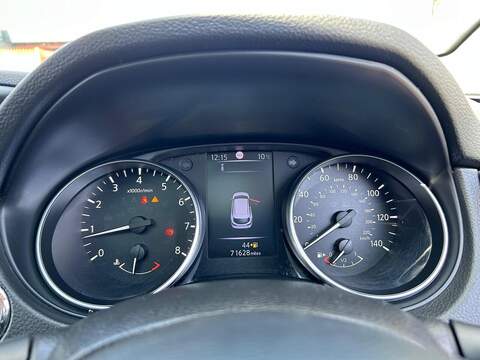 Nissan Qashqai 1.2 DIG-T N-Connecta SUV 5dr Petrol Manual Euro 6 (s/s) (115 ps) - U583