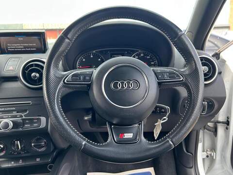 Audi A1 1.6 TDI S line Sportback 5dr Diesel Manual Euro 6 (s/s) (116 ps) - U586