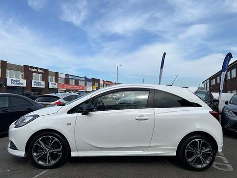 Vauxhall Corsa 1.4i Turbo White Edition Hatchback 3dr Petrol Manual Euro 6 (s/s) (150 ps) - U587