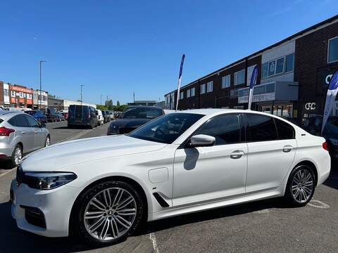 BMW 5 Series 2.0 530e 9.2kWh M Sport Saloon 4dr Petrol Plug-in Hybrid Auto Euro 6 (s/s) (252 ps) - U588