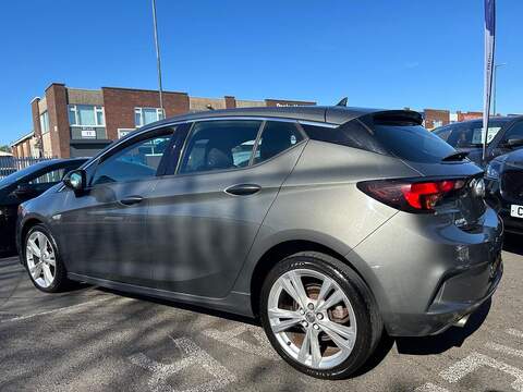 Vauxhall Astra 1.6i Turbo GPF SRi VX Line Nav Hatchback 5dr Petrol Manual Euro 6 (s/s) (200 ps) - U589