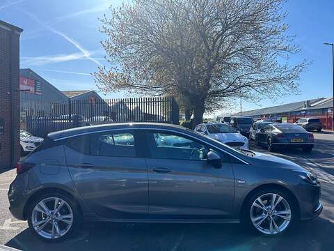 Vauxhall Astra 1.6i Turbo GPF SRi VX Line Nav Hatchback 5dr Petrol Manual Euro 6 (s/s) (200 ps) - U589