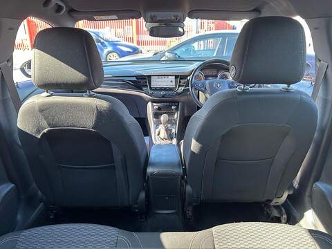 Vauxhall Astra 1.6i Turbo GPF SRi VX Line Nav Hatchback 5dr Petrol Manual Euro 6 (s/s) (200 ps) - U589