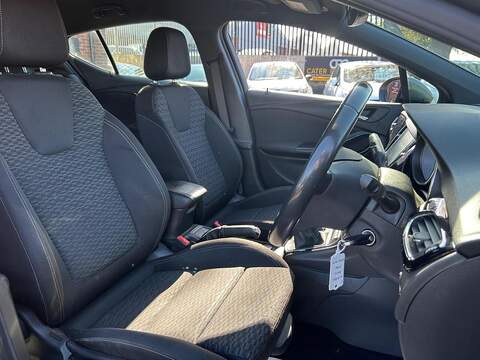 Vauxhall Astra 1.6i Turbo GPF SRi VX Line Nav Hatchback 5dr Petrol Manual Euro 6 (s/s) (200 ps) - U589