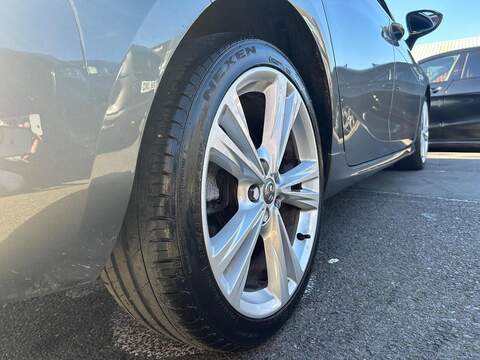 Vauxhall Astra 1.6i Turbo GPF SRi VX Line Nav Hatchback 5dr Petrol Manual Euro 6 (s/s) (200 ps) - U589