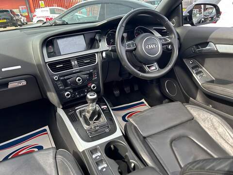 Audi A5 Cabriolet 2.0 TDI S line Euro 5 (s/s) 2dr - U591