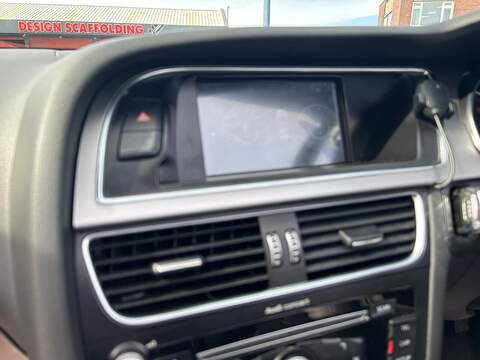 Audi A5 Cabriolet 2.0 TDI S line Euro 5 (s/s) 2dr - U591