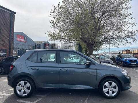 Skoda Fabia 1.0 SE Hatchback 5dr Petrol Manual Euro 6 (s/s) (75 ps) - U593