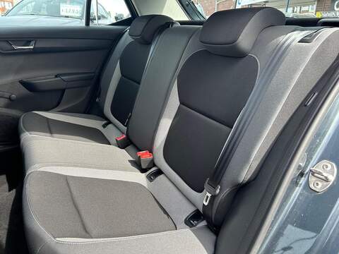 Skoda Fabia 1.0 SE Hatchback 5dr Petrol Manual Euro 6 (s/s) (75 ps) - U593