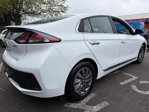 Hyundai IONIQ 38.3kWh Premium Hatchback 5dr Electric Auto (136 ps) - U594