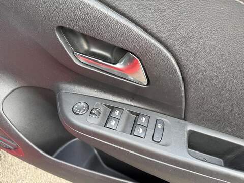 Vauxhall Corsa Electric 50kWh Anniversary Edition Auto 5dr - U596