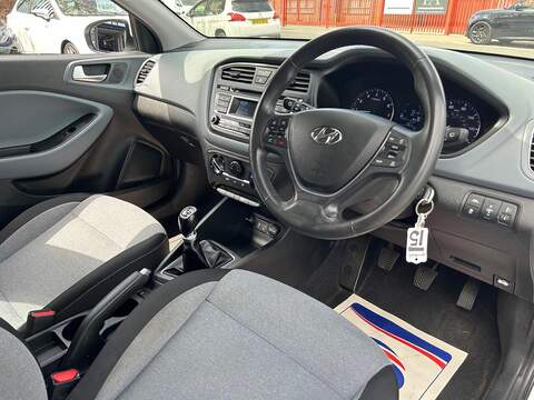 Hyundai i20 i20 1.2 Blue Drive SE Euro 6 (s/s) 5dr - U6