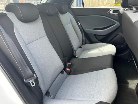 Hyundai i20 i20 1.2 Blue Drive SE Euro 6 (s/s) 5dr - U6