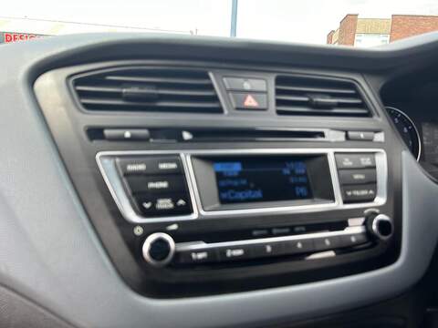 Hyundai i20 i20 1.2 Blue Drive SE Euro 6 (s/s) 5dr - U6