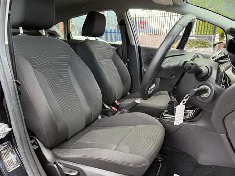 Ford Fiesta 1.0T EcoBoost Zetec Hatchback 5dr Petrol Manual Euro 5 (s/s) (100 ps) - U601