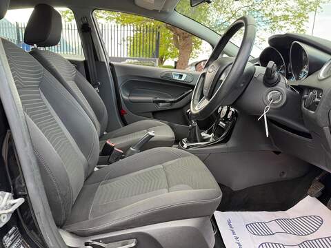 Ford Fiesta 1.0T EcoBoost Zetec Hatchback 5dr Petrol Manual Euro 5 (s/s) (100 ps) - U601