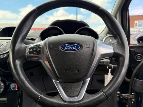 Ford Fiesta 1.0T EcoBoost Zetec Hatchback 5dr Petrol Manual Euro 5 (s/s) (100 ps) - U601