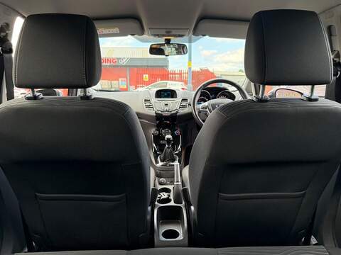 Ford Fiesta 1.0T EcoBoost Zetec Hatchback 5dr Petrol Manual Euro 5 (s/s) (100 ps) - U601