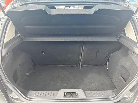 Ford Fiesta 1.25 Zetec Hatchback 5dr Petrol Manual Euro 6 (82 ps) - U602