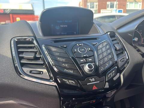 Ford Fiesta 1.25 Zetec Hatchback 5dr Petrol Manual Euro 6 (82 ps) - U602
