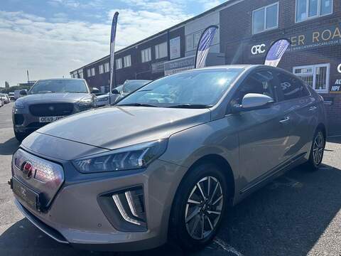 Hyundai IONIQ 38.3kWh Premium Hatchback 5dr Electric Auto (136 ps) - U603