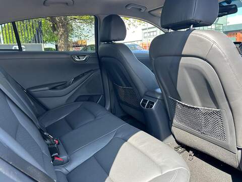 Hyundai IONIQ 38.3kWh Premium Hatchback 5dr Electric Auto (136 ps) - U603