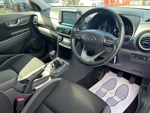 Hyundai KONA 1.0 T-GDi Premium SUV 5dr Petrol Manual Euro 6 (s/s) (120 ps) - U609