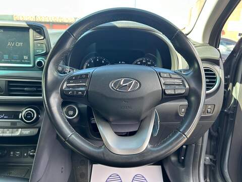 Hyundai KONA 1.0 T-GDi Premium SUV 5dr Petrol Manual Euro 6 (s/s) (120 ps) - U609