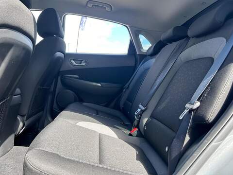 Hyundai KONA 1.0 T-GDi Premium SUV 5dr Petrol Manual Euro 6 (s/s) (120 ps) - U609