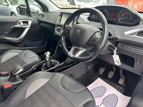 Peugeot 2008 1.6 BlueHDi Allure SUV 5dr Diesel Manual Euro 6 (s/s) (100 ps) - U610