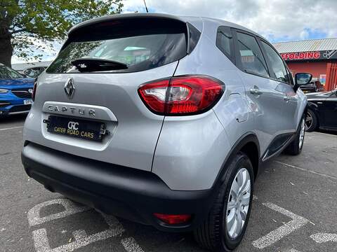 Renault Captur 1.5 dCi ENERGY Expression + SUV 5dr Diesel Manual Euro 6 (s/s) (90 ps) - U613