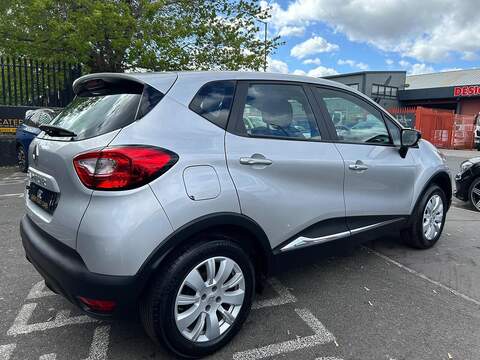 Renault Captur 1.5 dCi ENERGY Expression + SUV 5dr Diesel Manual Euro 6 (s/s) (90 ps) - U613