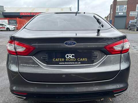 Ford Mondeo 2.0 TDCi Titanium Hatchback 5dr Diesel Manual Euro 6 (s/s) (180 ps) - U615