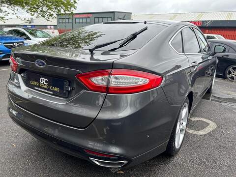 Ford Mondeo 2.0 TDCi Titanium Hatchback 5dr Diesel Manual Euro 6 (s/s) (180 ps) - U615