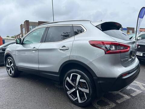 Nissan Qashqai 1.3 DIG-T Tekna+ SUV 5dr Petrol Manual Euro 6 (s/s) (160 ps) - U618