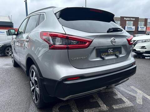 Nissan Qashqai 1.3 DIG-T Tekna+ SUV 5dr Petrol Manual Euro 6 (s/s) (160 ps) - U618