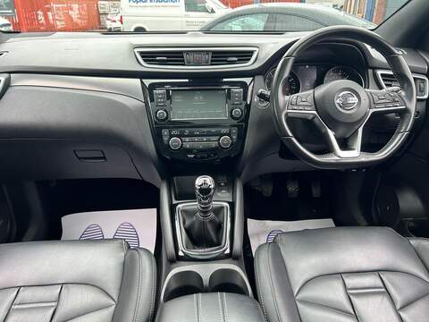 Nissan Qashqai 1.3 DIG-T Tekna+ SUV 5dr Petrol Manual Euro 6 (s/s) (160 ps) - U618