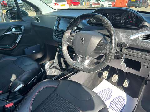 Peugeot 2008 1.2 PureTech GT Line Euro 6 (s/s) 5dr - U62