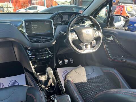 Peugeot 2008 1.2 PureTech GT Line Euro 6 (s/s) 5dr - U62