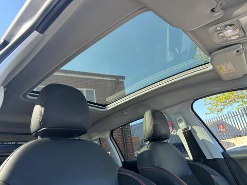 Peugeot 2008 1.2 PureTech GT Line Euro 6 (s/s) 5dr - U62