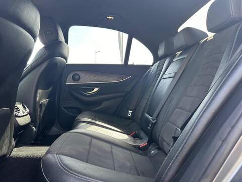 Mercedes-Benz E Class 2.0 E200 AMG Line Saloon 4dr Petrol G-Tronic+ Euro 6 (s/s) (184 ps) - U624